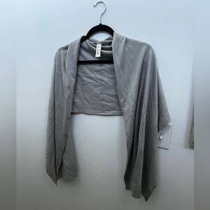 Simply Noelle Silver Bordeaux Wrap - Silver